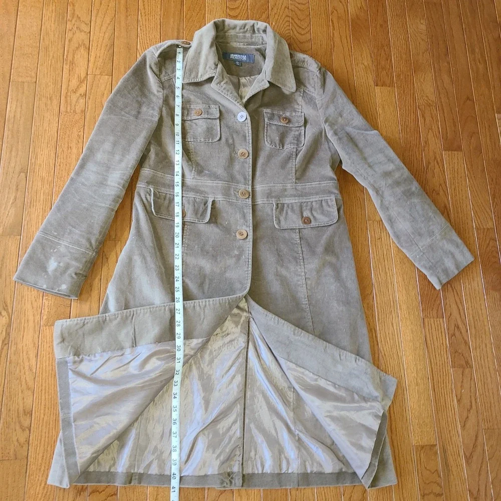 Kenneth Cole fully lined